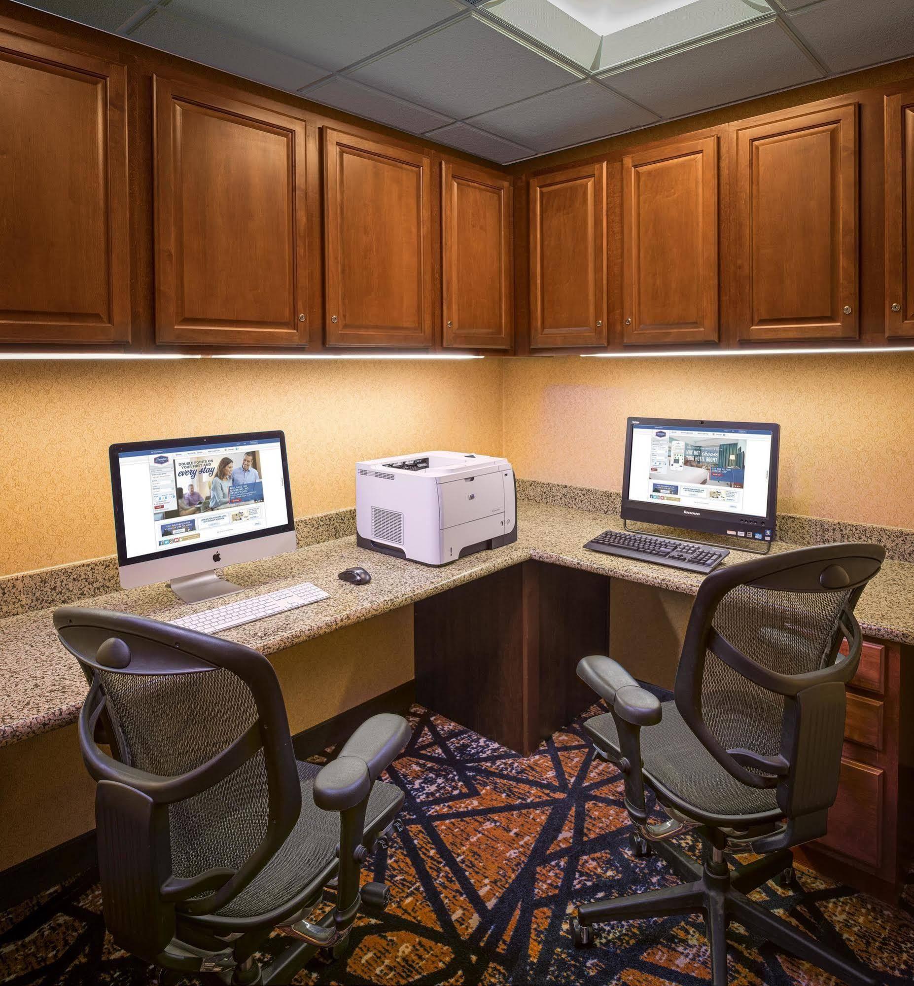 Hampton Inn & Suites Windsor-Sonoma Wine Country Ngoại thất bức ảnh