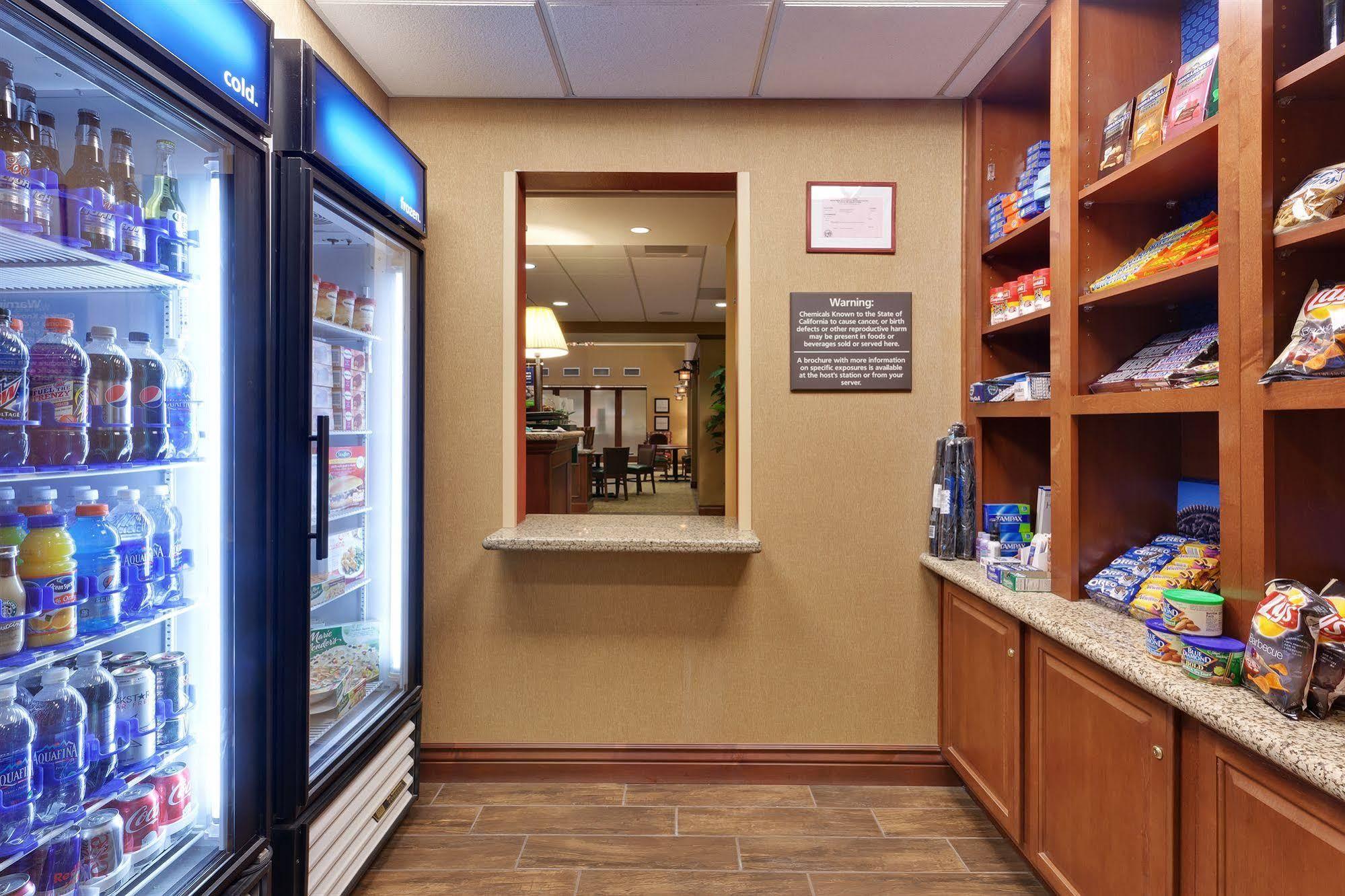 Hampton Inn & Suites Windsor-Sonoma Wine Country Ngoại thất bức ảnh