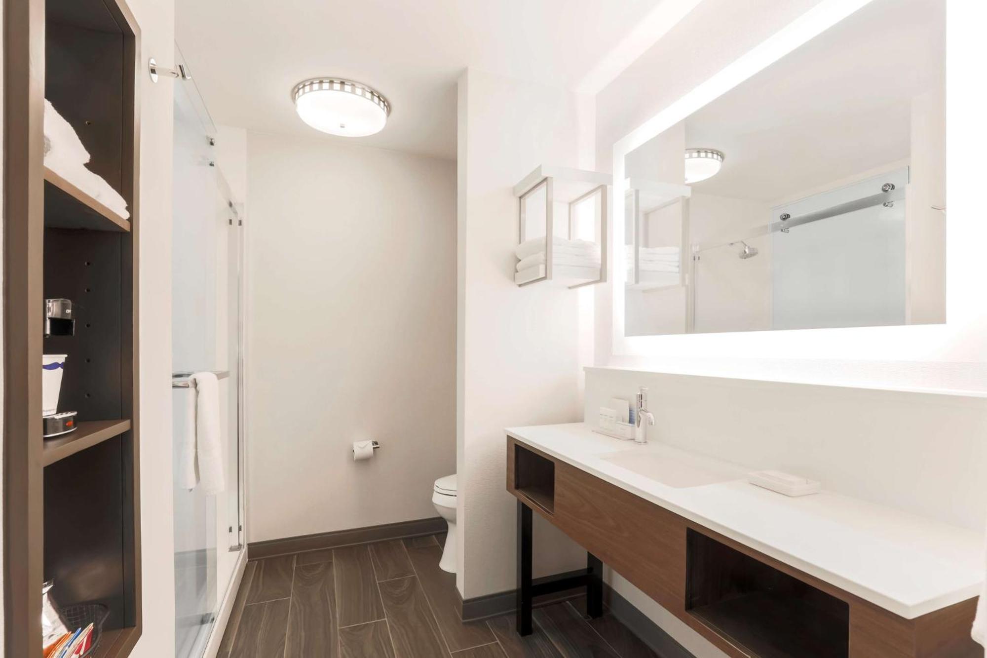 Hampton Inn & Suites Windsor-Sonoma Wine Country Ngoại thất bức ảnh