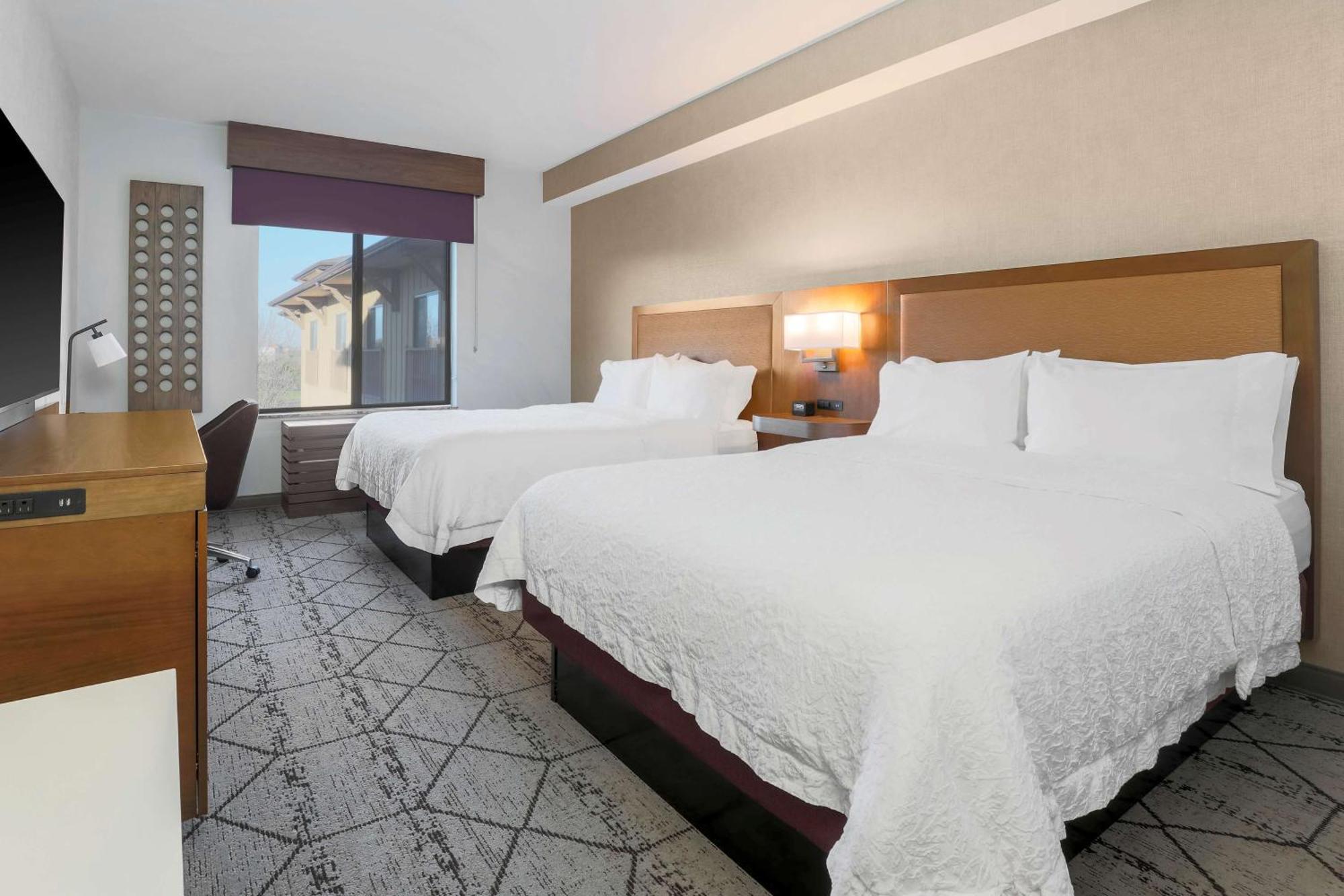 Hampton Inn & Suites Windsor-Sonoma Wine Country Ngoại thất bức ảnh