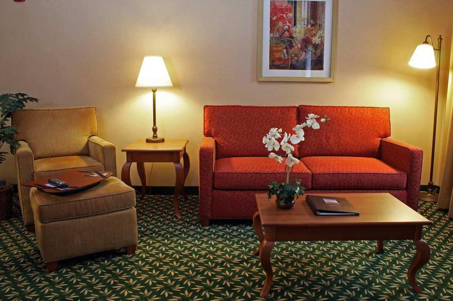 Hampton Inn & Suites Windsor-Sonoma Wine Country Ngoại thất bức ảnh