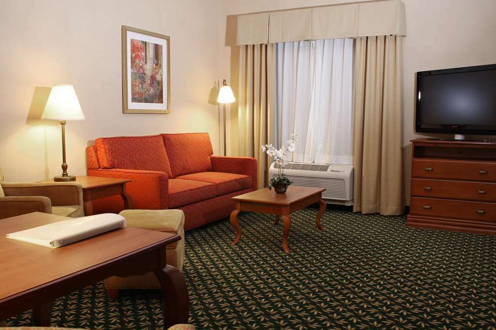 Hampton Inn & Suites Windsor-Sonoma Wine Country Phòng bức ảnh